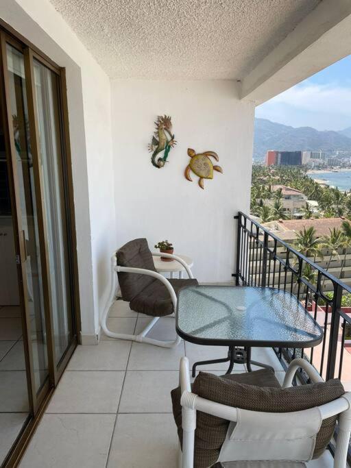 Beachfront Resort Condo beside la Isla Mall Puerto Vallarta Exterior foto