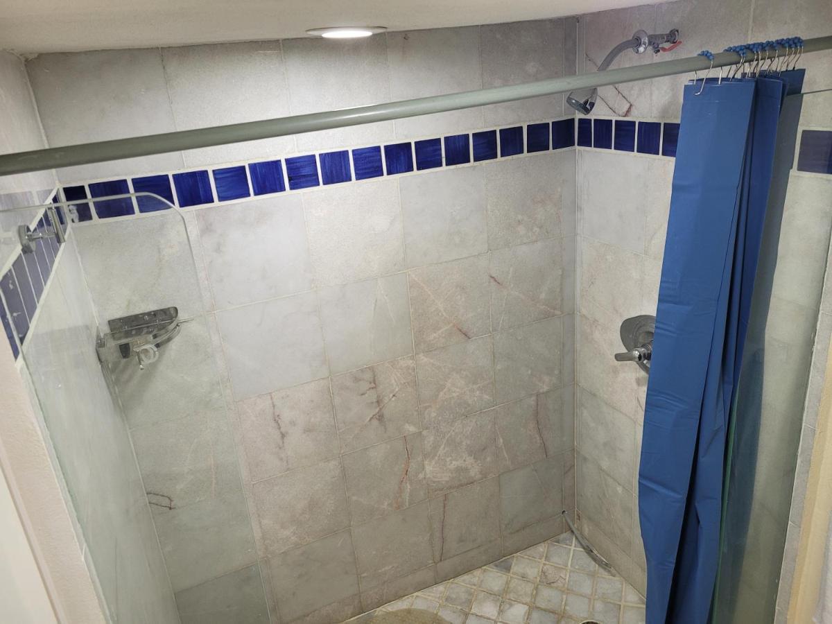 Beachfront Resort Condo beside la Isla Mall Puerto Vallarta Exterior foto