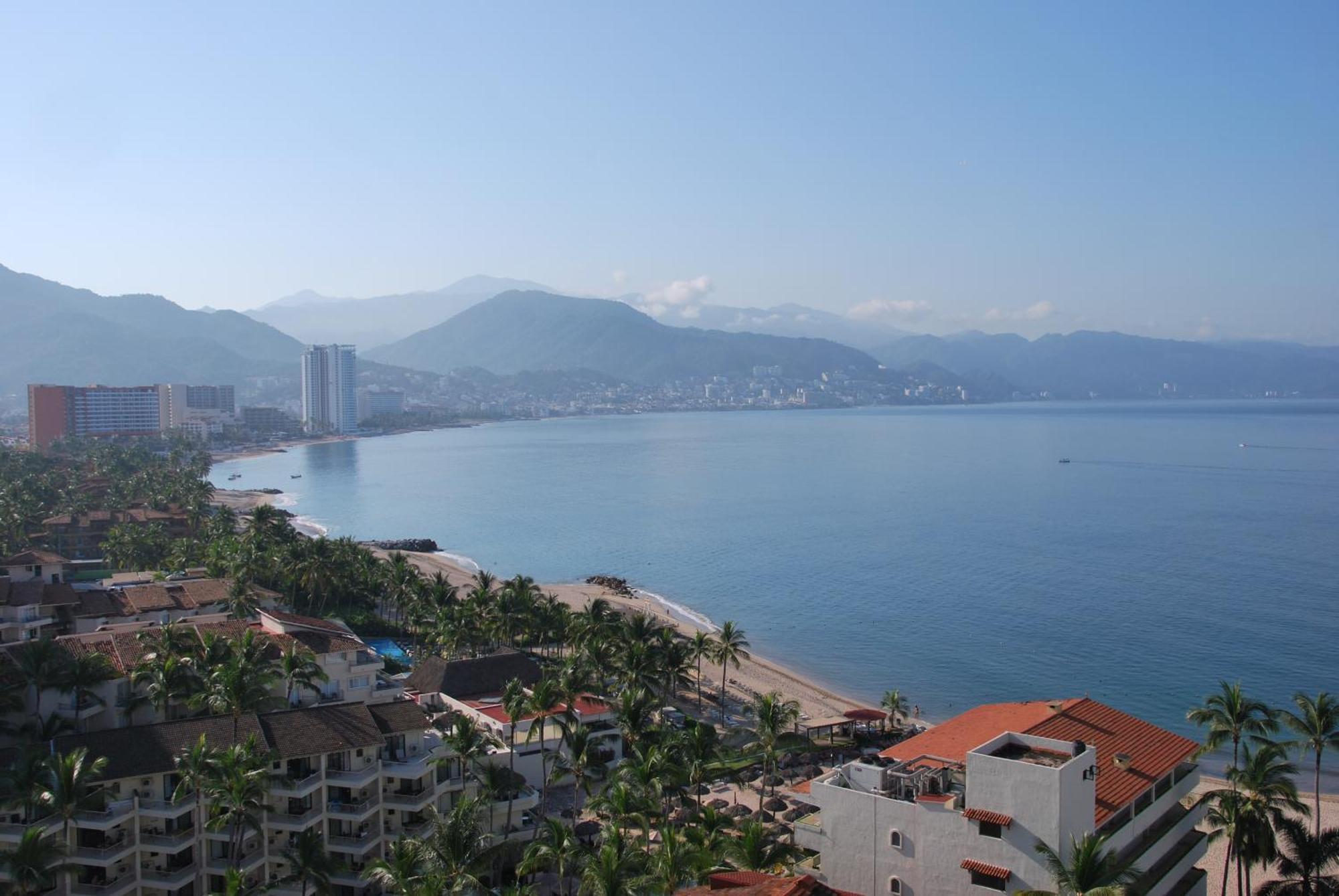 Beachfront Resort Condo beside la Isla Mall Puerto Vallarta Exterior foto